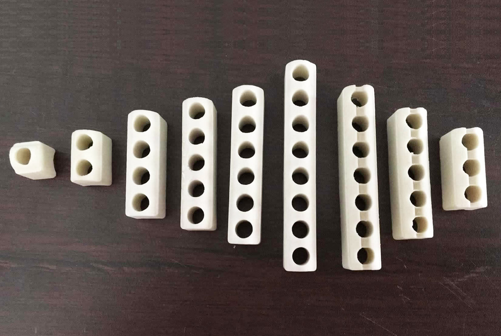 Steatite Ceramic Exporter in Ahmedabad